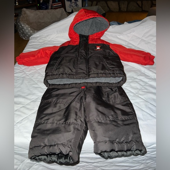Carter’s 2 Piece Snowsuit - Picture 1 of 12